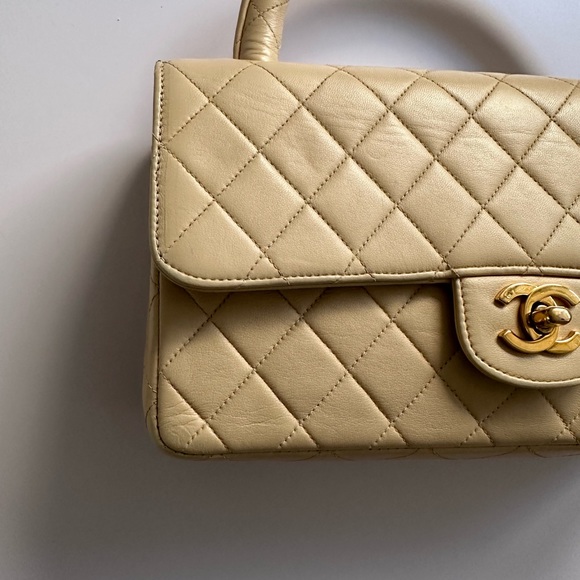 RARE CHANEL Vintage KELLY Beige Top Handle flap Quilted bag - Picture 9 of 15